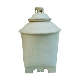 White Laquerwere Ern with Lid