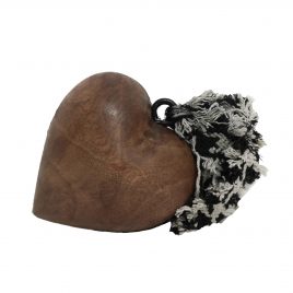 Wooden Heart Wooden Ornaments – ไม้แกะสลักรูปหัวใจ