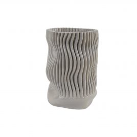 Crisp Taupe Ridged Vase (S) –  แจกันดีไซน์ลูกฟูก