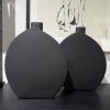 C&C Home Matte Black Ink Round Flat Vase - แจกันแต่งบ้าน